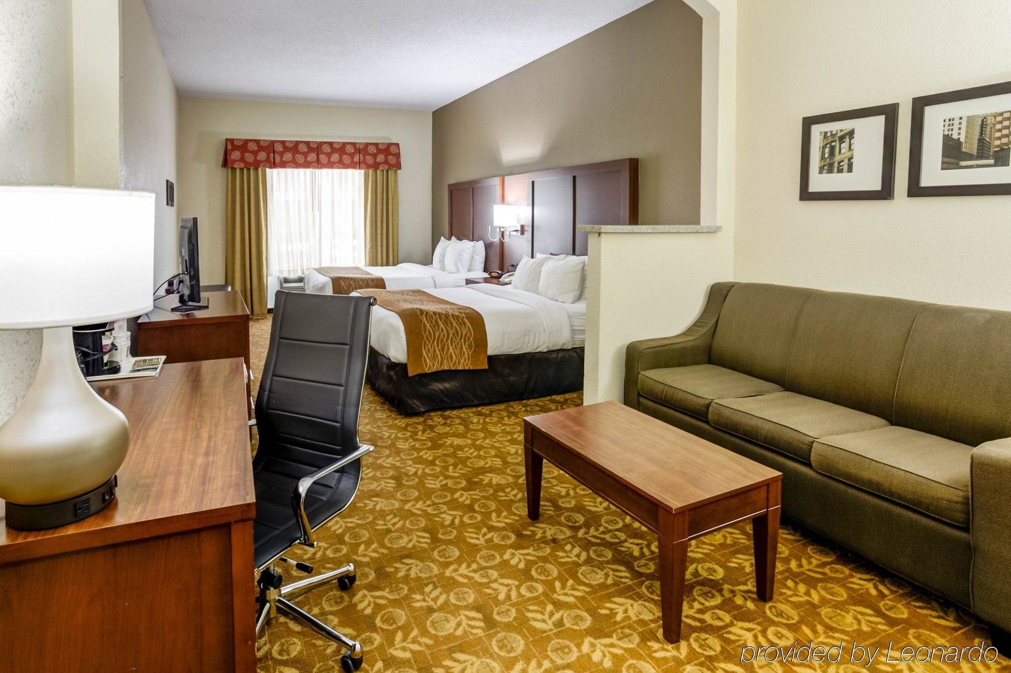 Comfort Suites Kansas City-Либърти Екстериор снимка